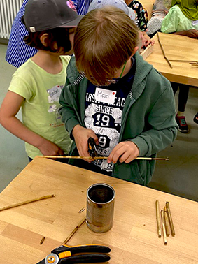 Wildbienen-Bund-Ulm-Schulklasse-Aktion Wildbienen Projekt vom Bund Ulm